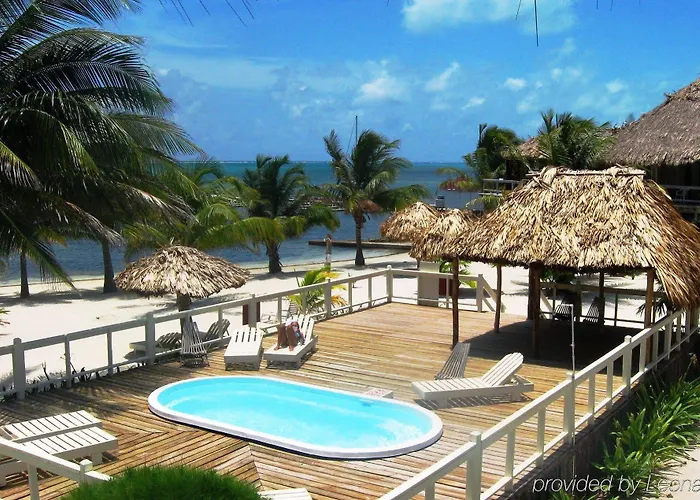 Resort Exotic Caye 3*