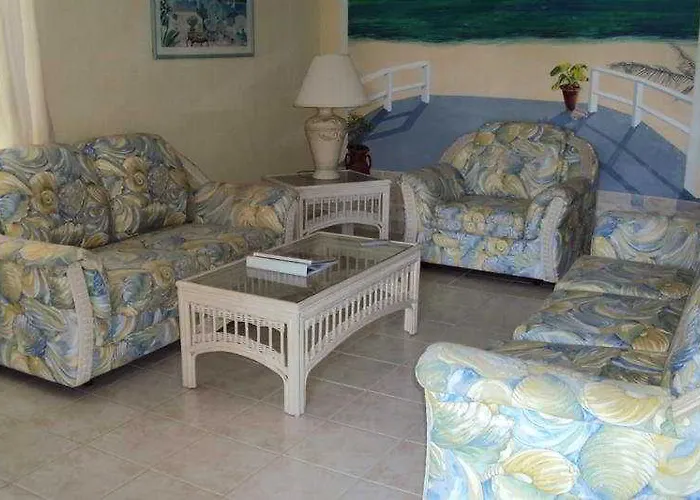 Exotic Caye Resort 3*