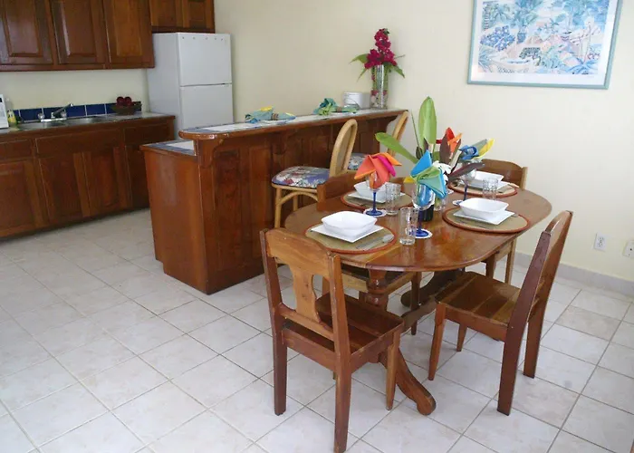Exotic Caye San Pedro (Ambergris Caye)