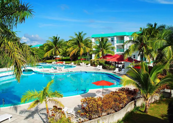 Exotic Caye Resort 3*